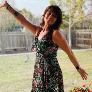 Meet your Posher, Julie